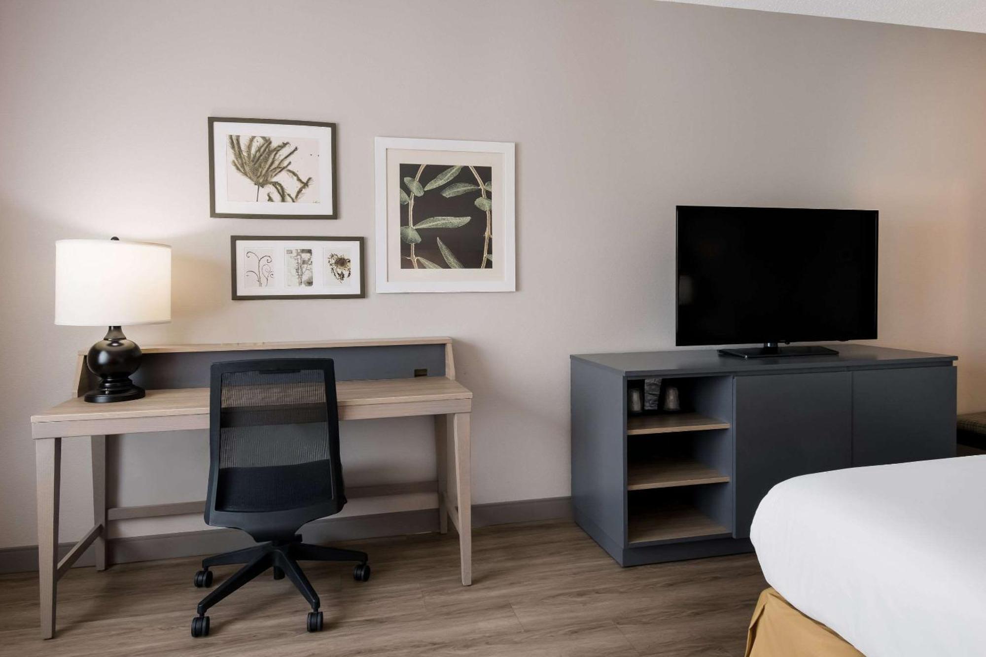 Country Inn & Suites By Radisson, Harrisburg Northeast - Hershey Exteriör bild